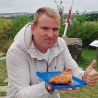 Членове