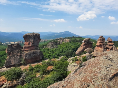 ЛЯТОТО НА ПЪТЕШЕСТВЕНИКА, Пламена Петкова, Благоевград