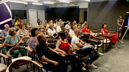 "АНТОЛОГИЯ НА МИРАЖИТЕ" В  КИТАЙ (СКИЯ КУЛТУРЕН ЦЕНТЪР)
