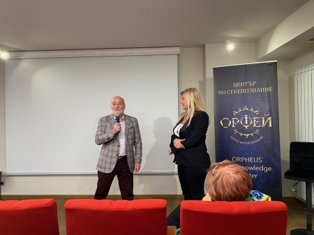 „Вятъра прегръщам“ – увлекателен разказ за живота на Теодор Троев